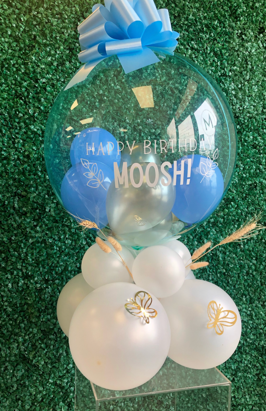 STUFFED BALLOON CENTREPIECE