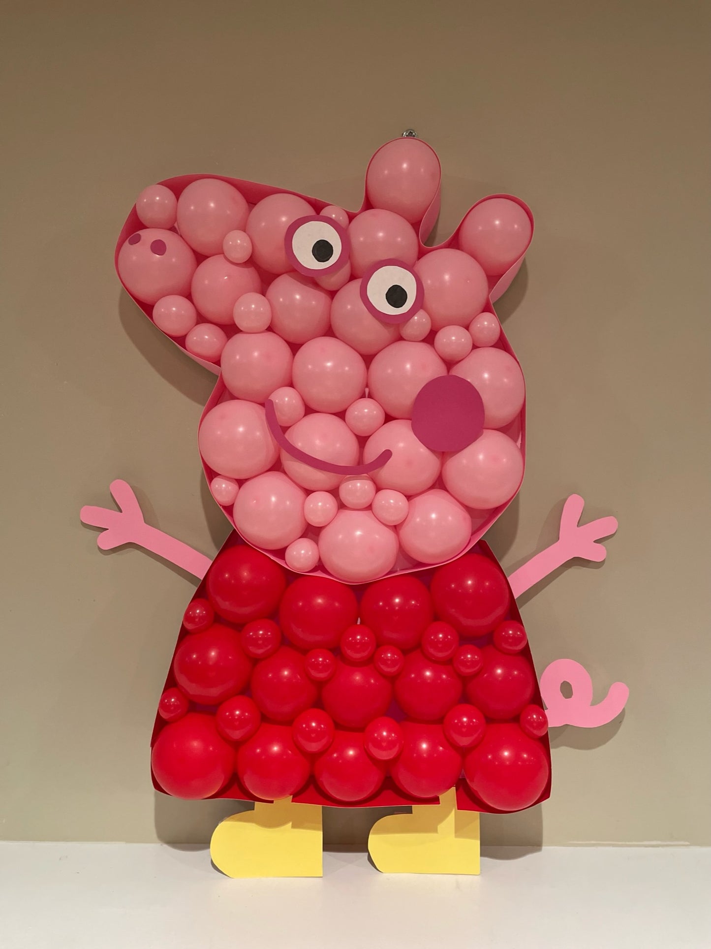 BALLOON MOSAICS (CHARACTERS)